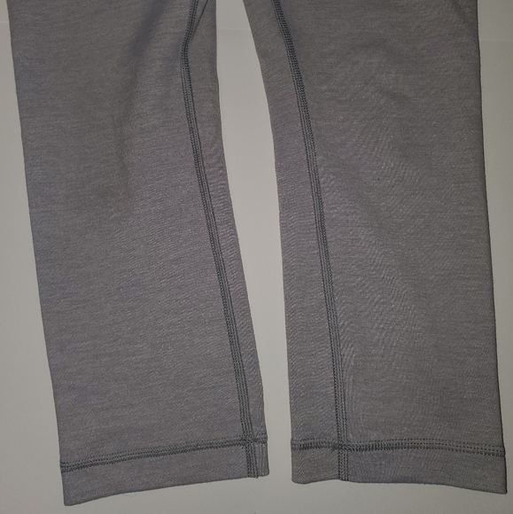 Lululemon Wunder Under Crop Size 4 Heathered Medium Grey W6B97S Yoga Leggings - Picture 3 of 9